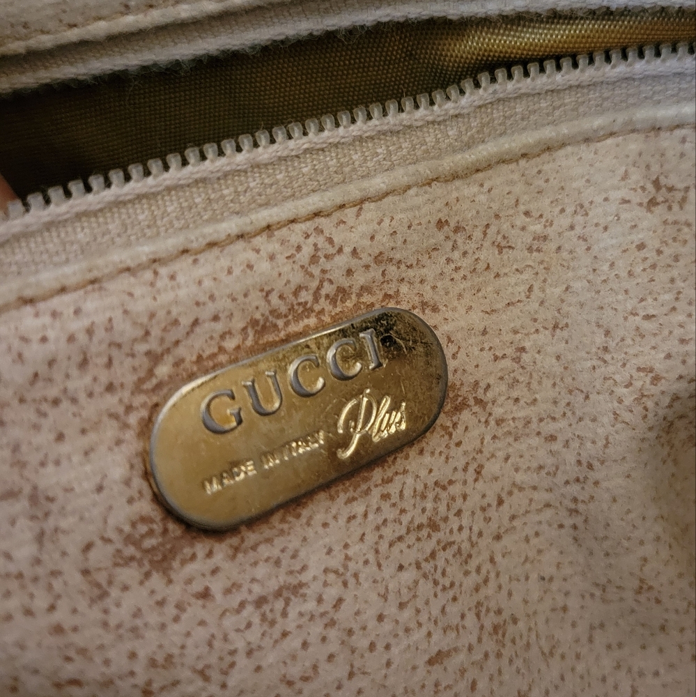 Vintage GUCCI PLUS clutch *READ* - Picture 12 of 13